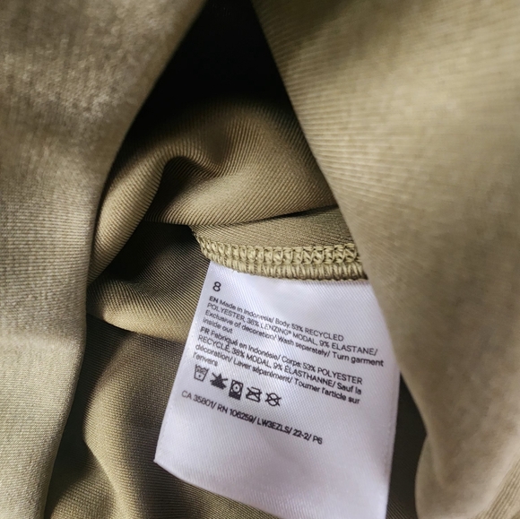 Lululemon Perfectly Oversized Cropped Crew *Softstreme, size 8 - Picture 3 of 7